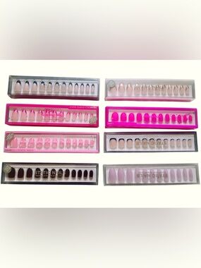 Static Nails Bundle (8 Sets)
Pop-On
